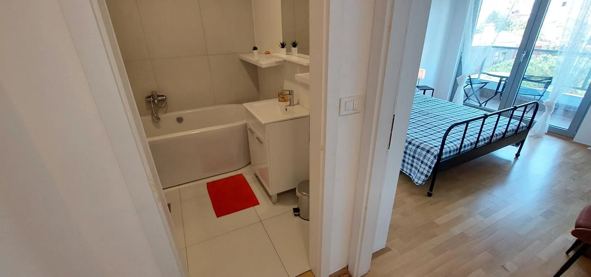 Deluxe Apartment Kristian Whit A Private Parking Rijeka